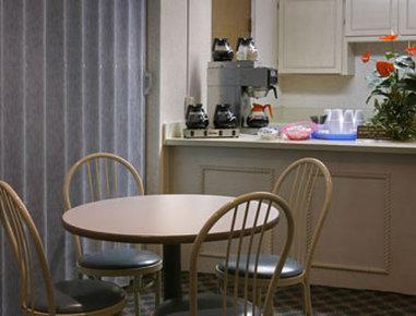 Howard Johnson Inn Tybee Island Savannah Ga 餐厅 照片